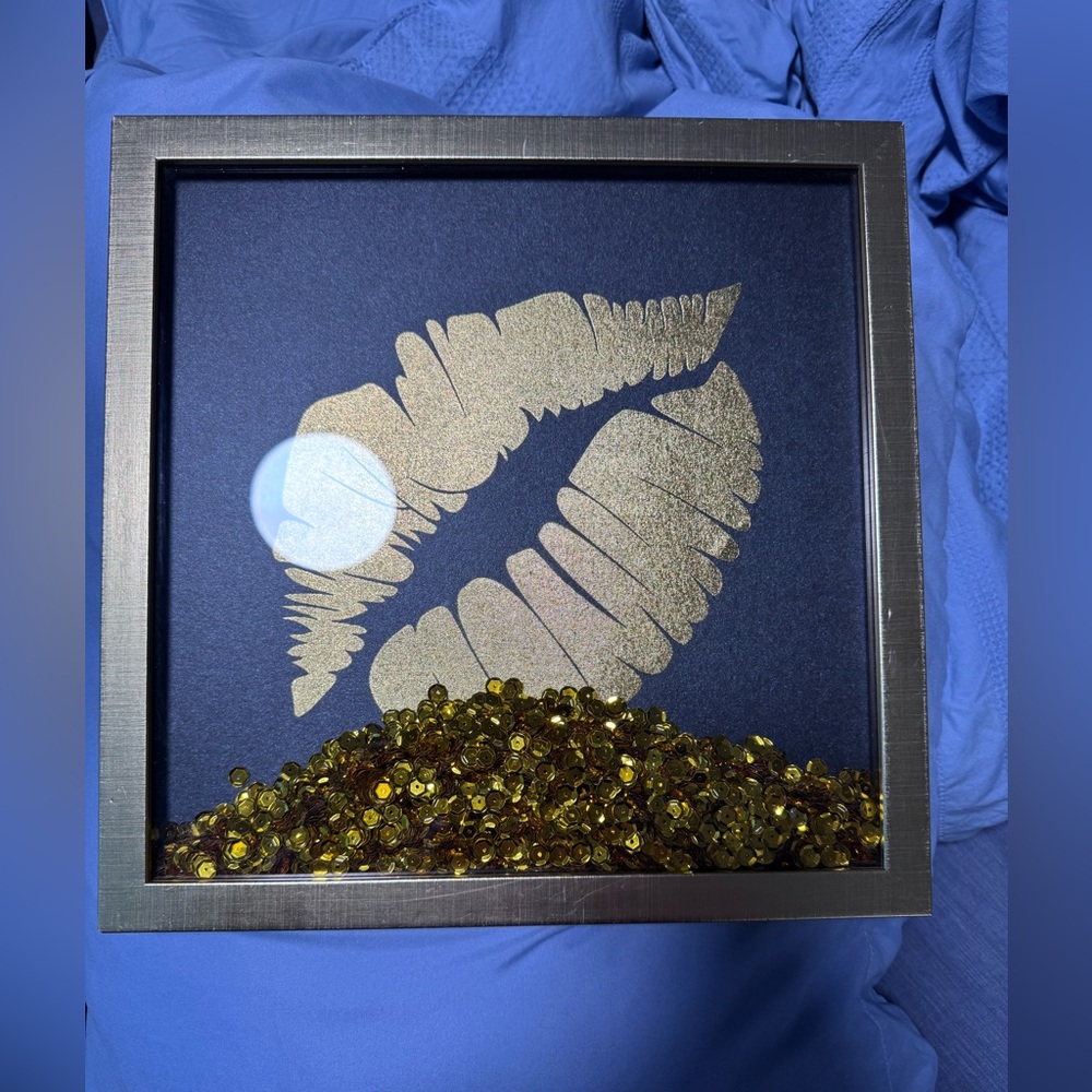 Framed Gold Lip Art with Sequins